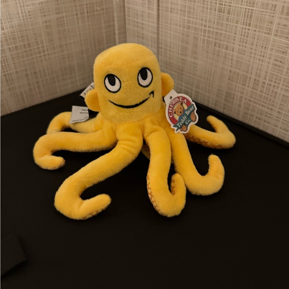 🎉 5/$10 Yellow Stuffed Octopus with Curvy Tentacles